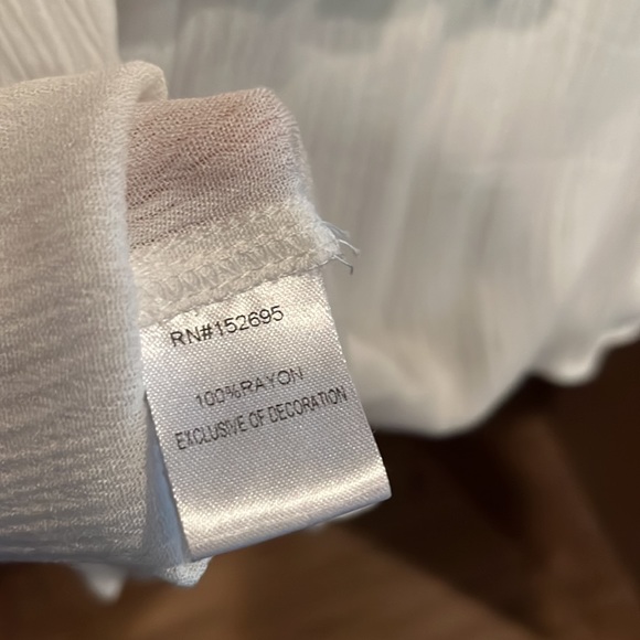 NWT LP white off the shoulder crop top from Stitch Fix - Picture 6 of 8